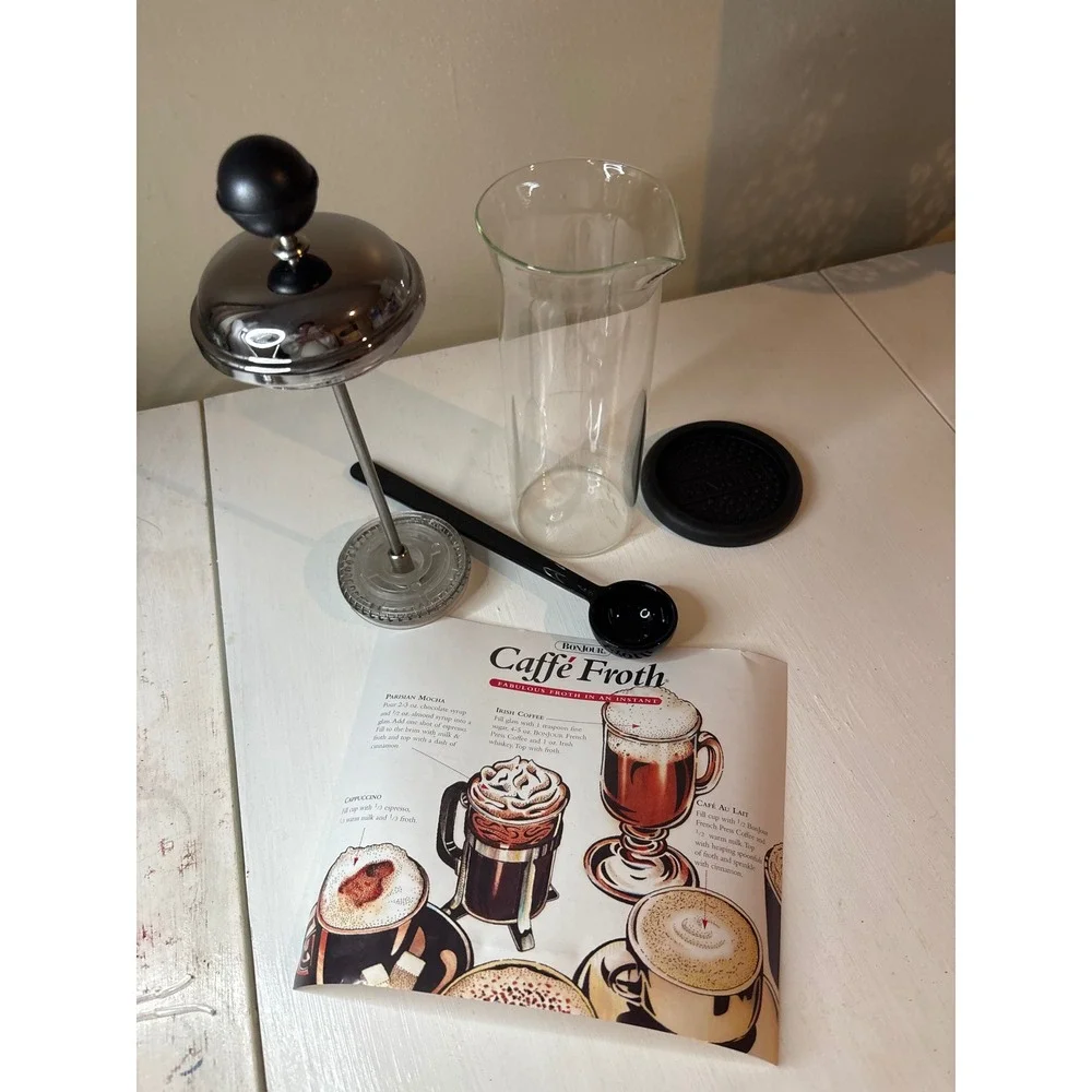 Bonjour Caffe Froth Manual Milk Frother 450ML Black Glass NEW Vintage 7001
